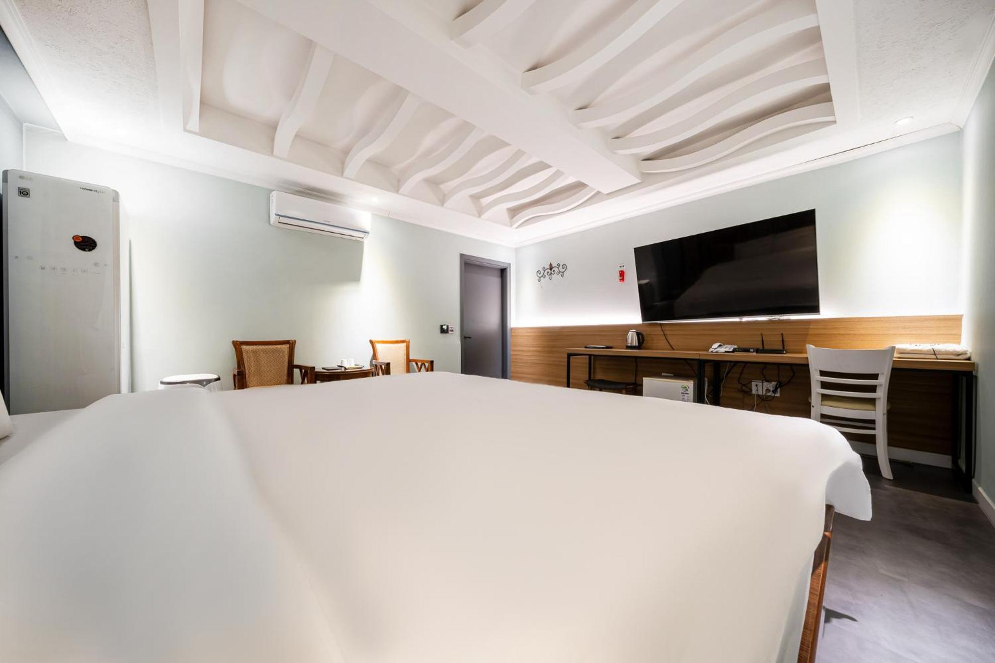 Hotel New Evergreen Mokpo Exterior photo